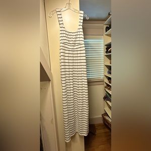 Ann Taylor Maxi Dress. Brown and white stripes. Great condition!